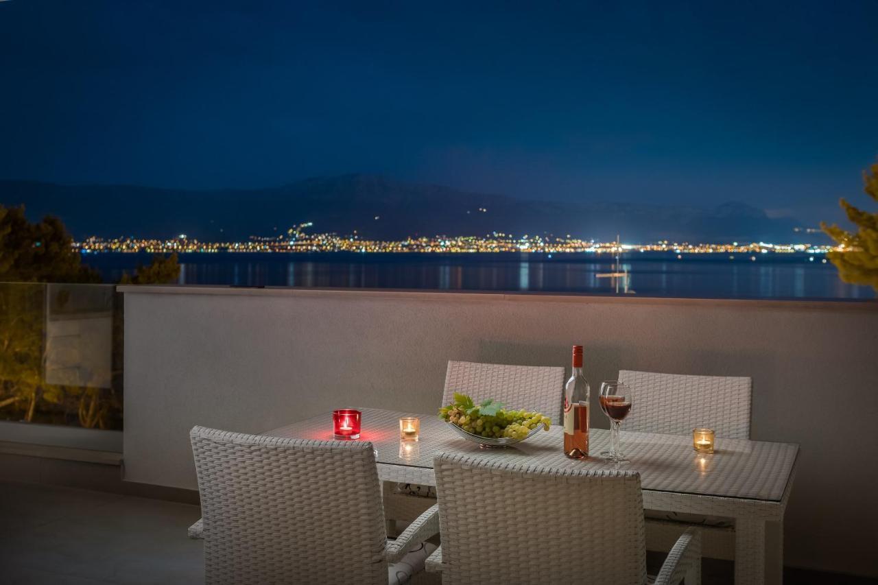 Apartments Alba Слатине Екстериор снимка