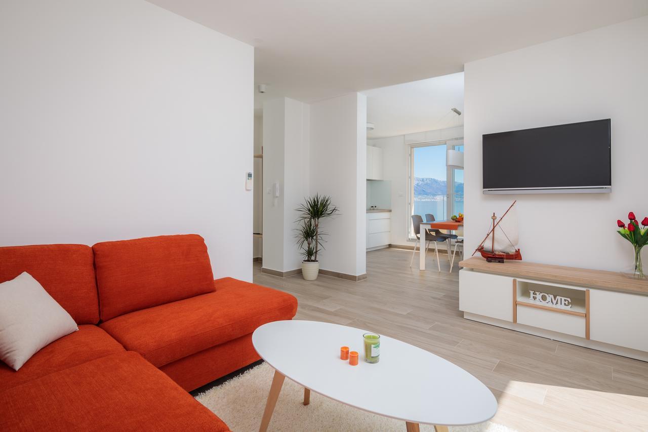 Apartments Alba Слатине Екстериор снимка